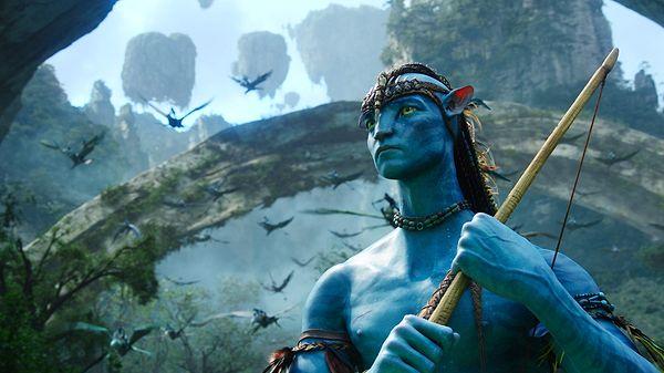 Aslında iki yıl önce çekimleri biten ancak pandemi nedeniyle bir türlü bitirilemeyen Avatar 2’nin 2022'nin sonunda çıkayacağı kesinleşti.