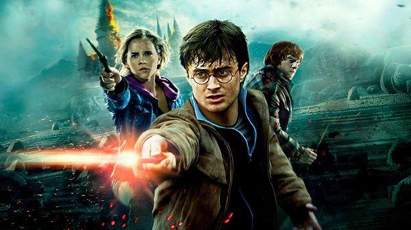 Harry Potter filmleri Netflix platformunda izleyiciyle buluşuyordu. Ancak hayranlara üzücü haber geldi.