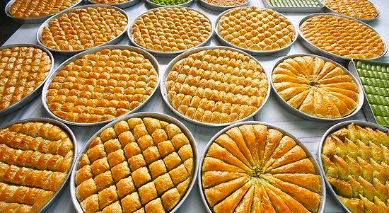 Baklava Derin Dondurucuda Saklanır mı? Şerbetli Baklava Buzlukta Saklanır mı?