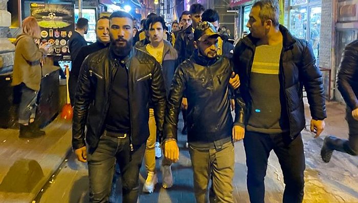 İstiklal Caddesi'nde Operasyon: 120 Göçmen Yakalandı