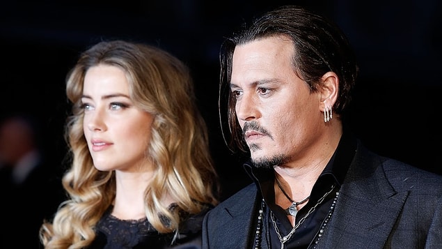 Amber Heard Eski Eşi Johnny Depp'in Elbisesini Yırtıp Kendisini Cinsel İlişkiye Zorladığını İddia Etti!