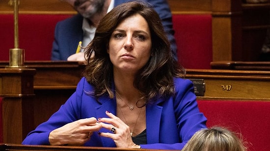 Macron'un Partisindeki İç Çamaşırı Skandalının Ortaya Çıkması İstifa Getirdi!