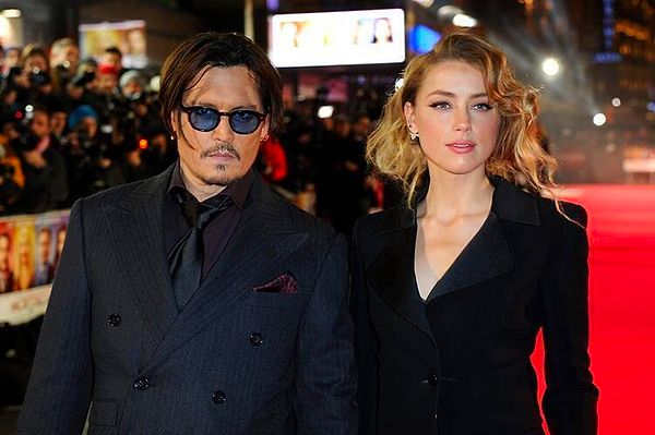 ABD'li aktör Johnny Depp ve eski eşi Amber Heard arasında sular durulmuyor biliyorsunuz ki.