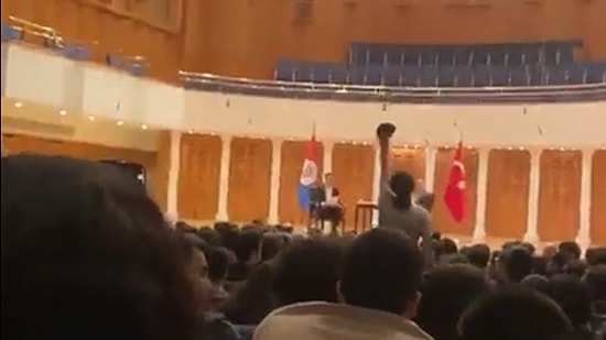 Ümit Özdağ'a Protesto: 'Üniversitelerde Irkçılığa İzin Vermeyeceğiz'