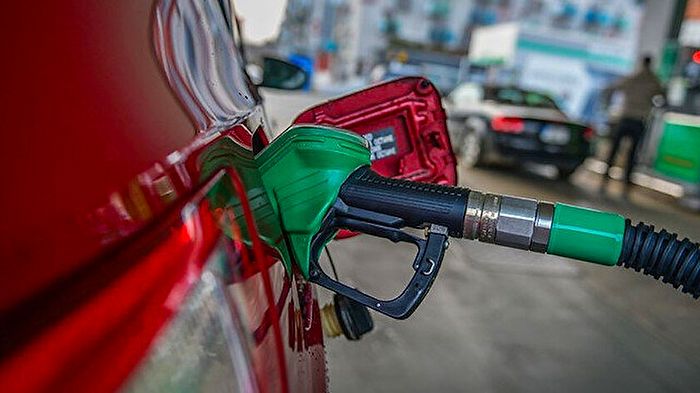 Benzine Bir Zam Daha Geliyor