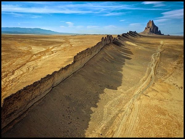 16. Shiprock - New Mexico: