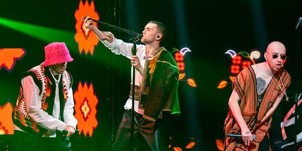 Eurovision 2022 Ukrayna Temsilcisi Kalush Orchestra Hangi Şarkıyı Söyledi?