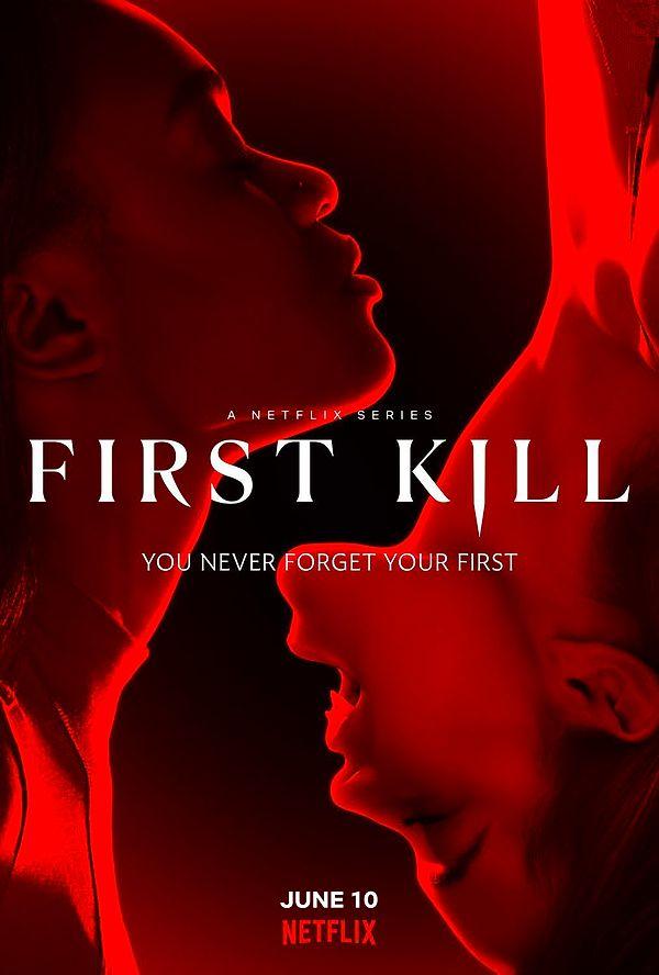 6. Netflix'in yeni vampir dizisi First Kill'den ilk afiş yayımlandı.