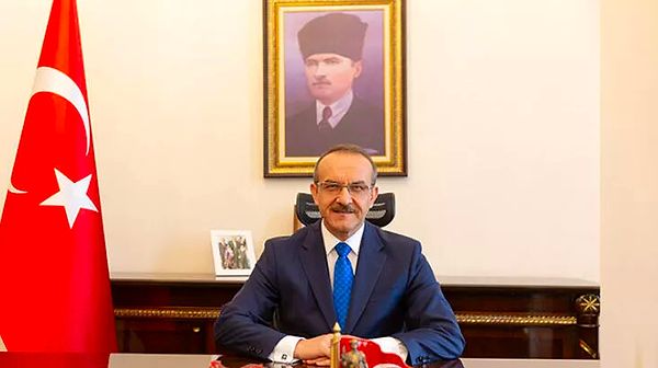 Seddar Yavuz Kimdir?