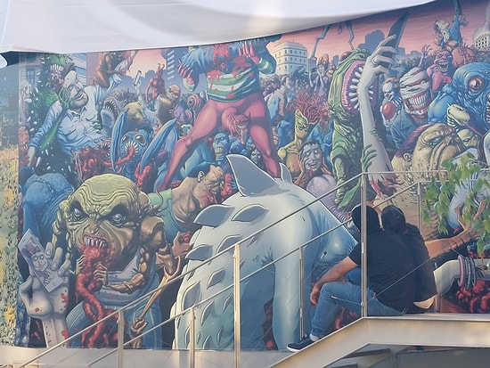 İktidarı 'Endişenlendiren' Sanat Eseri, İBB Tarafından Kaldırıldı...