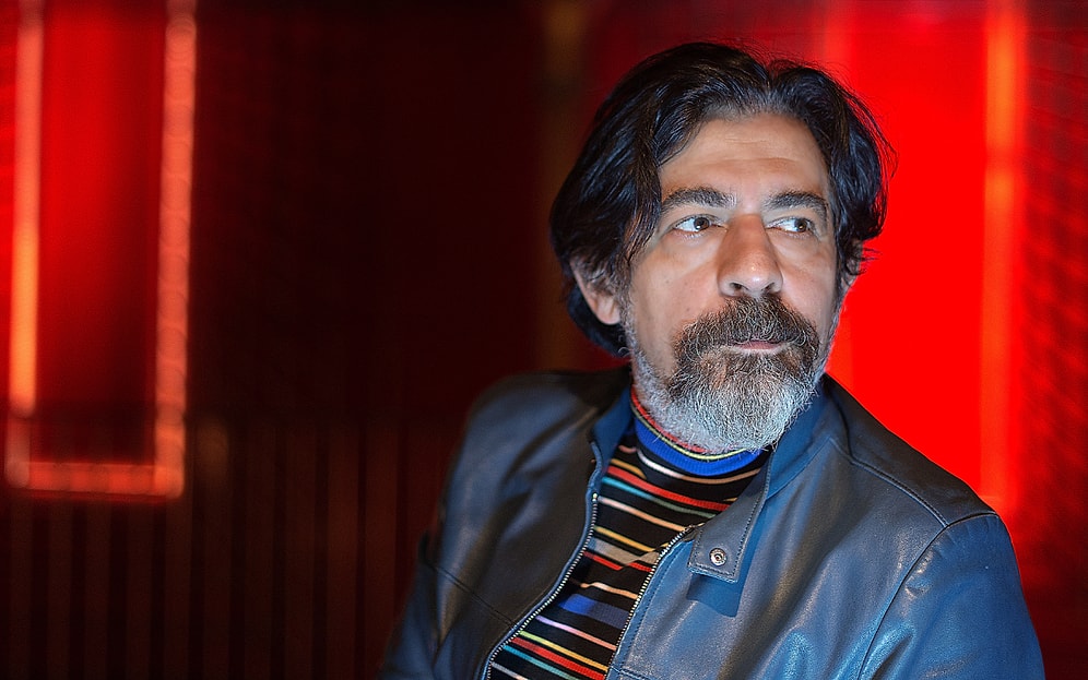 Okan Bayülgen Kimdir, Kaç Yaşında, Kiminle Evli, Kaç Çocuğu Var? Okan Bayülgen'in Eğitim Durumu Nedir?