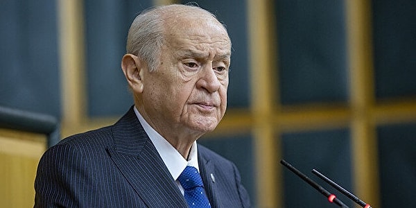 MHP lideri Devlet Bahçeli, X hesabından Ekrem İmamoğlu'nun gözaltına alınmasına dair bir paylaşım gerçekleştirdi.