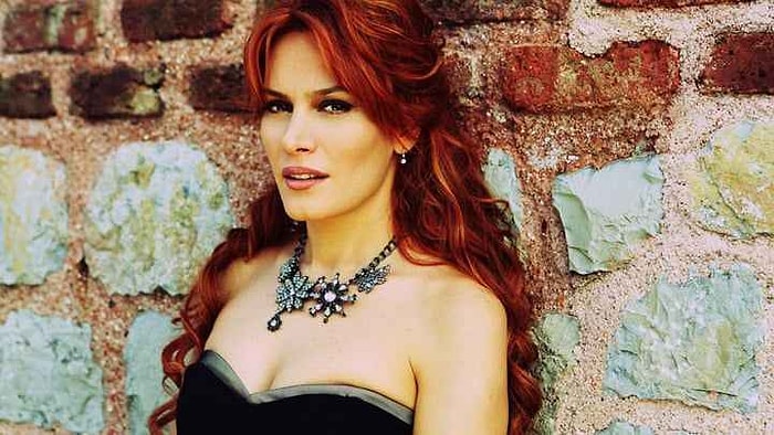 Ebru Cündübeyoğlu Kimdir? Ebru Cündübeyoğlu Nereli ve Kaç Yaşında?