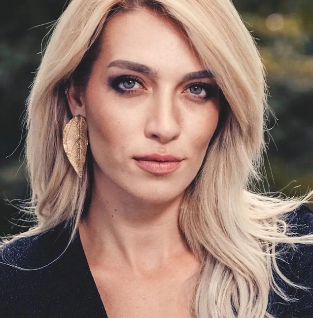 Cansu Canan Özgen'in Kitapları