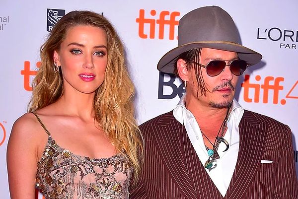 16. Johnny Depp'in Amber Heard'ün cinsel içerikli sahnelerini yayınlatmadığı iddia edildi!