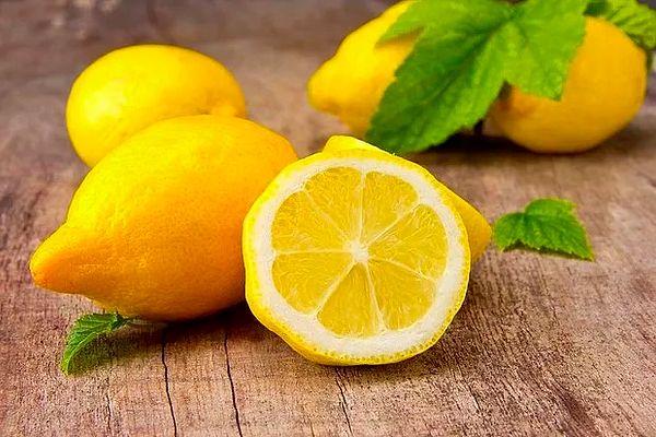 Tüm mutfakların vazgeçilmezi: limon ve sirke