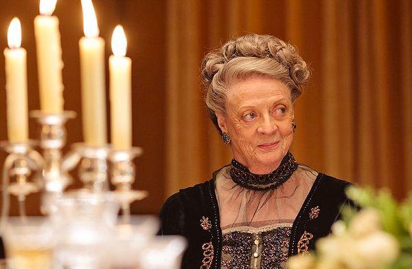 7. Maggie Smith, Downton Abbey'i hiç izlemediğini itiraf etti.