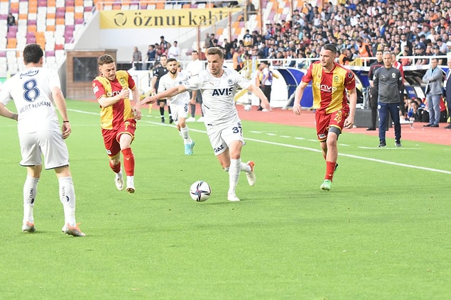 Fenerbahçe, Süper Lig'in 38. haftasında Yeni Malatyaspor'a konuk oldu.