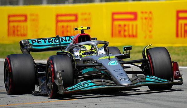 İlk turda temas yaşayarak gerilere düşen Hamilton ise üstü bir sürüş göstererek yarışta 5. sıraya kadar yükseldi.