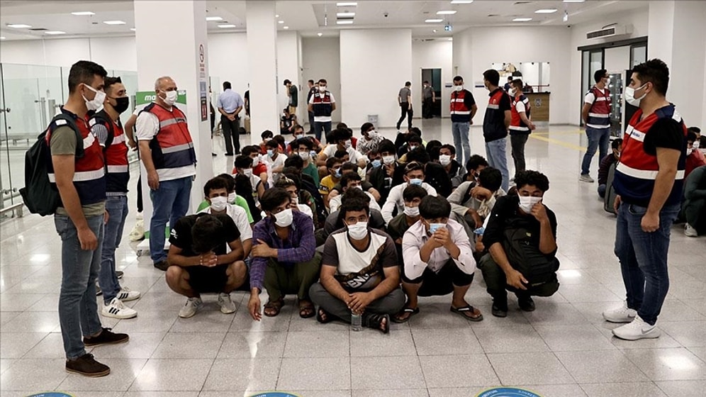 Göç İdaresi, Yılbaşından İtibaren Sınır Dışı Edilen Göçmen Sayısını Açıkladı