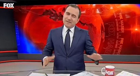 Çiftçi Haberine Sinirlenip Bardak Fırlatan FOX Spikeri Selçuk Tepeli, O Olaya Gönderme Yaparak Yayınını Açtı