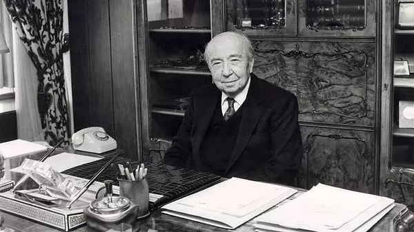 Vehbi Koç Kimdir? Görseli