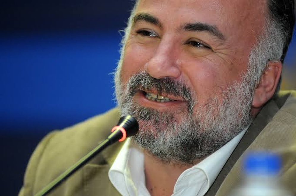 Serdar Akar Kimdir, Kaç Yaşındadır? Serdar Akar Aslen Nerelidir, Yönetmen Koltuğunda Olduğu Filmler Nelerdir?