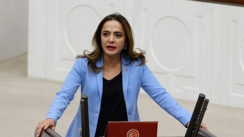 Gamze Akkuş İlgezdi Kimdir, Kaç Yaşında? Gamze Akkuş İlgezdi Nereli, Eğitimi Ne?