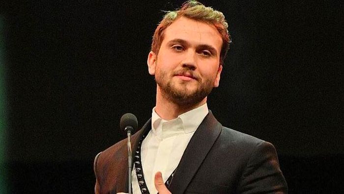 Aras Bulut İynemli İlk Kez Konuştu: Disney Plus İçin Çekeceği Atatürk Dizisi Hakkında Ne Düşünüyor?