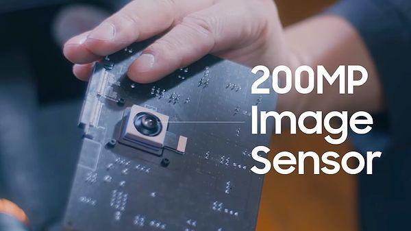 Yayınlanan video ISCOCELL HP1 görüntü sensörünün sağlayabileceği en yüksek ayrıntıyı gözler önüne sermeyi amaçlıyor.