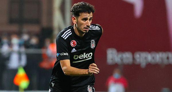 4. Beşiktaş'a veda eden Oğuzhan Özyakup ile Trabzonspor ve Başakşehir'in yanı sıra Feyenoord ilgileniyor. (Spor Arena)