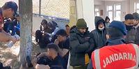 İzmir'de Yapılan Operasyonda Türkiye'ye Girmeye Çalışan 11 Farklı Milletten 237 Sığınmacı Yakalandı