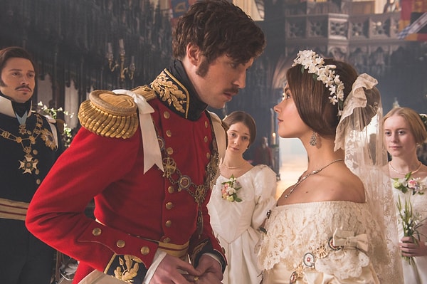 2. Victoria (2016-2019) - IMDb: 8.2