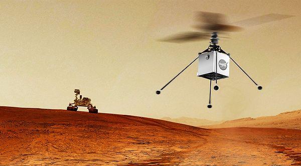 18 Nisan'da NASA'nın Mars helikopteri Ingenuity , saatte 12 mil (saniyede 5.5 metre ) hızla 2.310 fit (704 metre) mesafe kat etti .