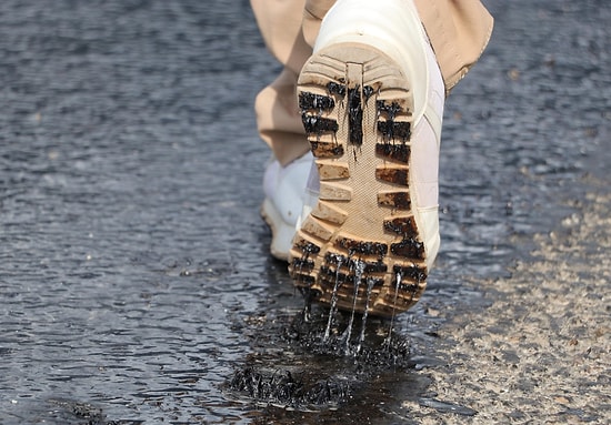 Asfalt Eriten Sıcaklar Başladı: Yarına Dikkat!