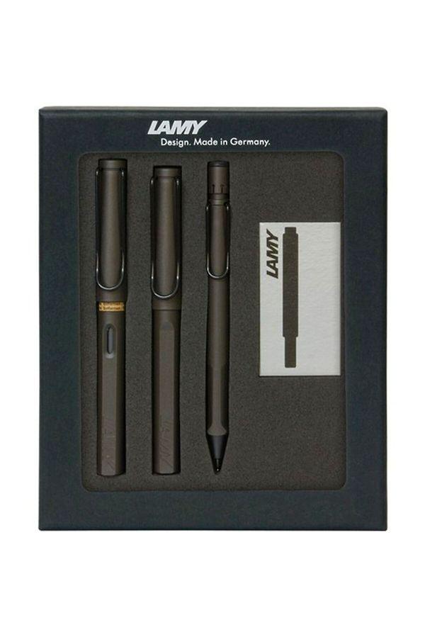 3. Şık bir kalem çok güzel bir mezuniyet hediyesi olacaktır. Hazır indirimdeyken, bu Lamy kalem setine bakmadan geçmeyin derim.