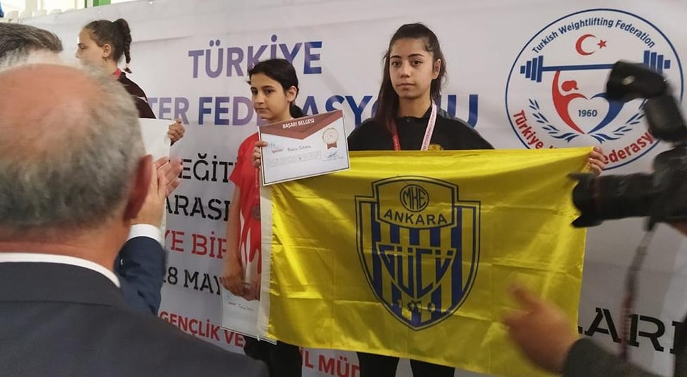 1. ve 2. Değil 3. Olan Haber Yapıldı: Şampiyonada Üçüncü Olan Rabia Göçer ile İlgili Yapılan Bi' Acayip Haber