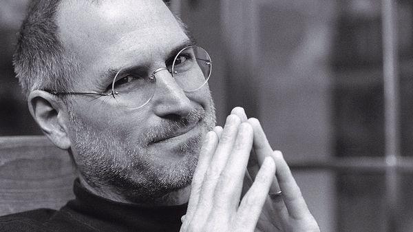 12. Apple'ın kurucusu Steve Jobs