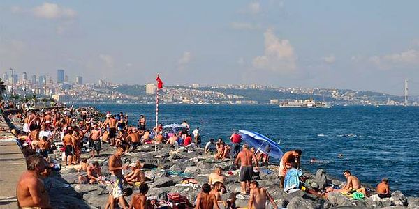 İzmir'de Sıcaklık 40,2 Derece!