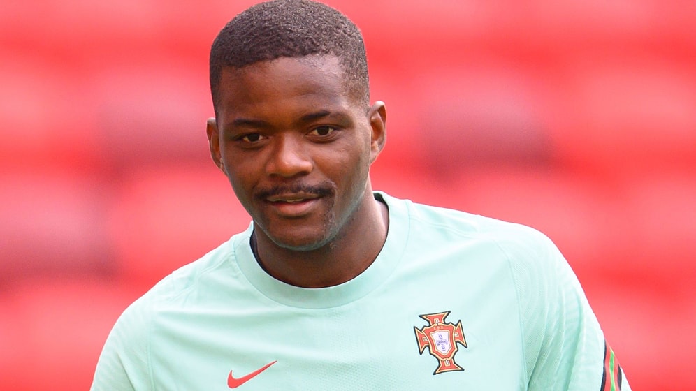 William Carvalho Kimdir? Yıldız Futbolcu William Carvalho Nereli, Kaç Yaşında, Hangi Takımlarda Oynadı?