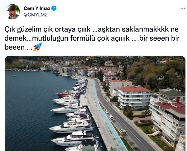 Normalde güncel konulara pek değinmeyen Cem Yılmaz da İzel'in Bebek şarkısını sahildeki cinsel ilişkiye bağladı ve şöyle bir paylaşımda bulundu.