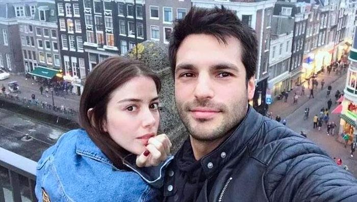 Özge Gürel'den Nişanlısı Serkan Çayoğlu'na Romantik Kutlama: Çok Aşığım Sevgilim!