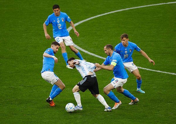 EURO 2020 şampiyonu İtalya ve son Copa America şampiyonu Arjantin, Finalissima'da (Büyük Final) karşı karşıya geldi.