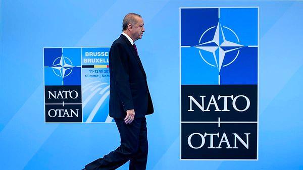 NATO Genel Sekreteri Jens Stoltenberg, NATO üyeliği konusunda Türkiye’nin kaygılarının giderilmesi amacıyla Finlandiya, İsveç ve Türkiye’den yetkililerle Belçika’nın başkenti Brüksel’de görüşeceğini açıkladı.