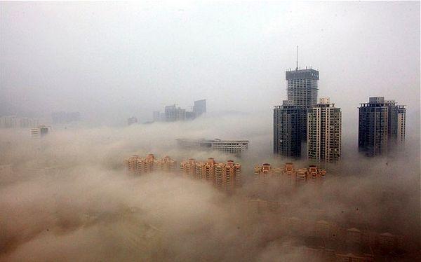 5. Çin Seddi, uzaydan görülemezken, Çin'deki hava kirliliği uzaydan görülmektedir.