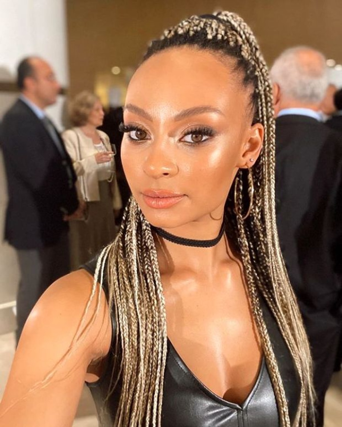 Jennifer Boyner Kimdir? Sihirli Annem'in Toprak'ı Jennifer Boyner Nereli ve Kaç Yaşında?