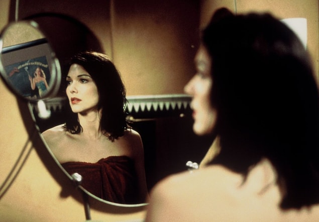 21. Mulholland Drive (2001) 21. Mulholland Drive (2001)
