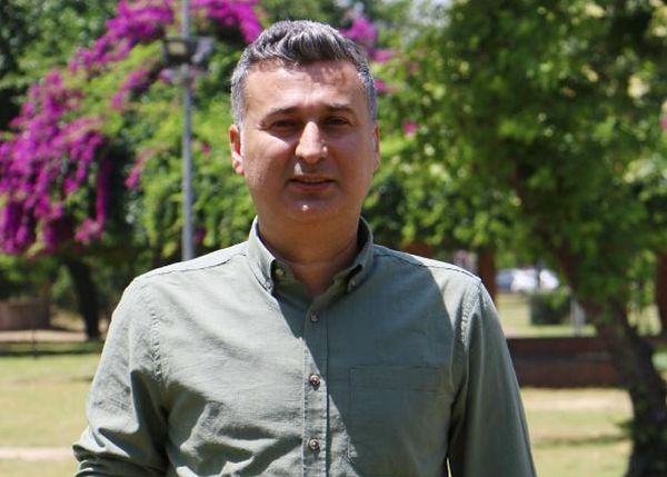 'Emniyet ve bankanın yok dediği evrak yüzünden öğretmenliğim ve memuriyetim gitti'