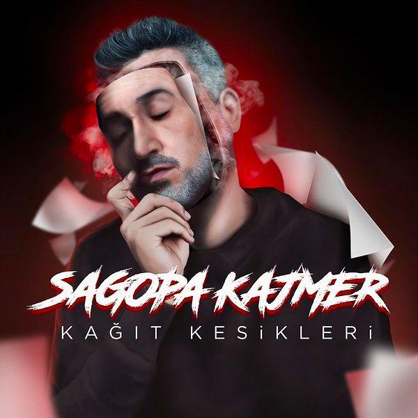 1. Sagopa Kajmer, uzun bir aradan sonra "Kağıt Kesikleri" adını verdiği yeni albümüyle piyasaya giriş yaparak hayranlarını mest etti!