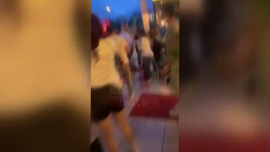 Bir AKP'linin Eşinin Şoförüyle Birlikte Mekan Basıp Çocuklara Saldırdığı Görüntüler Ortaya Çıktı!